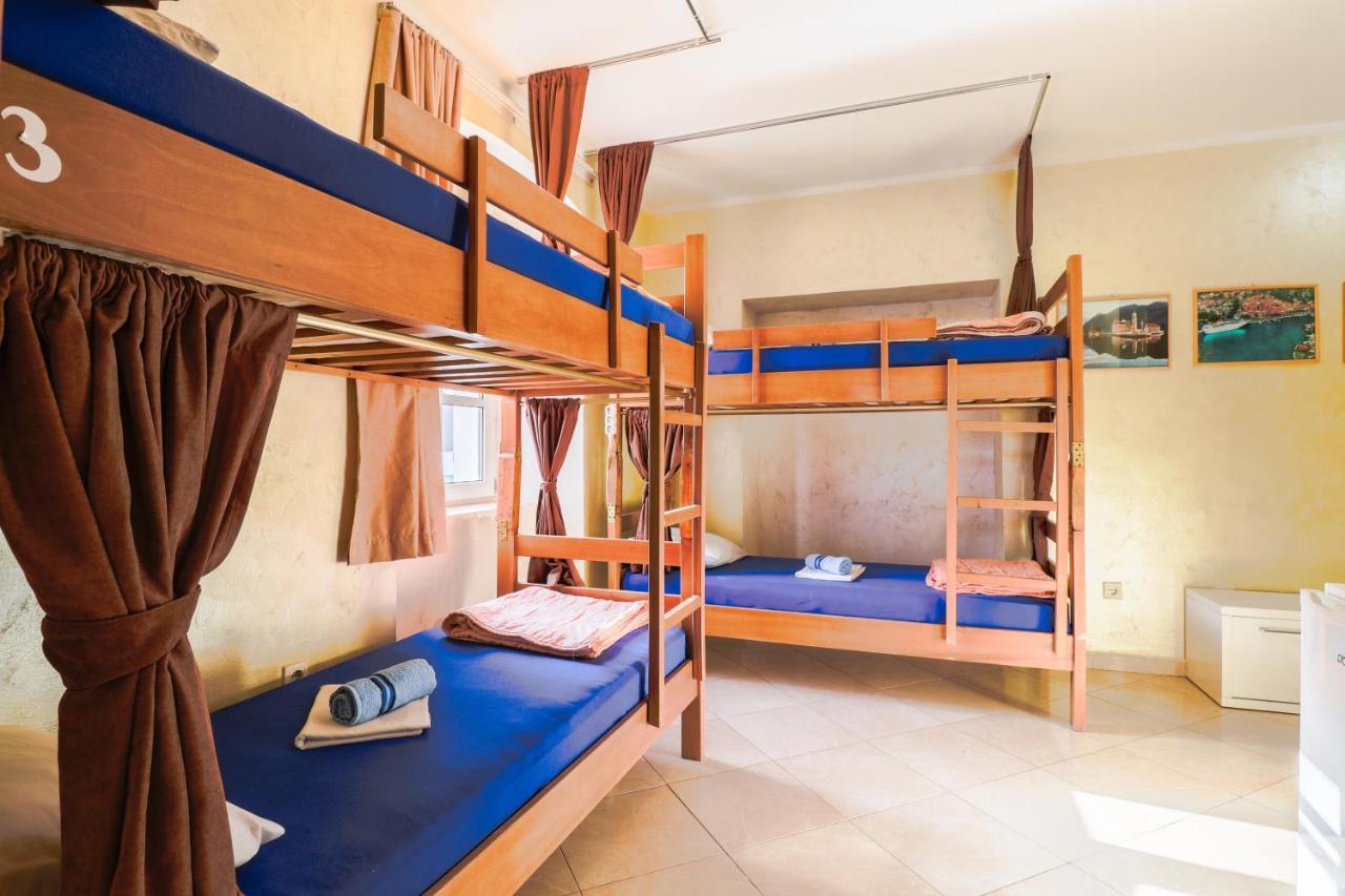 Montenegro Hostel 4U Kotor Luaran gambar